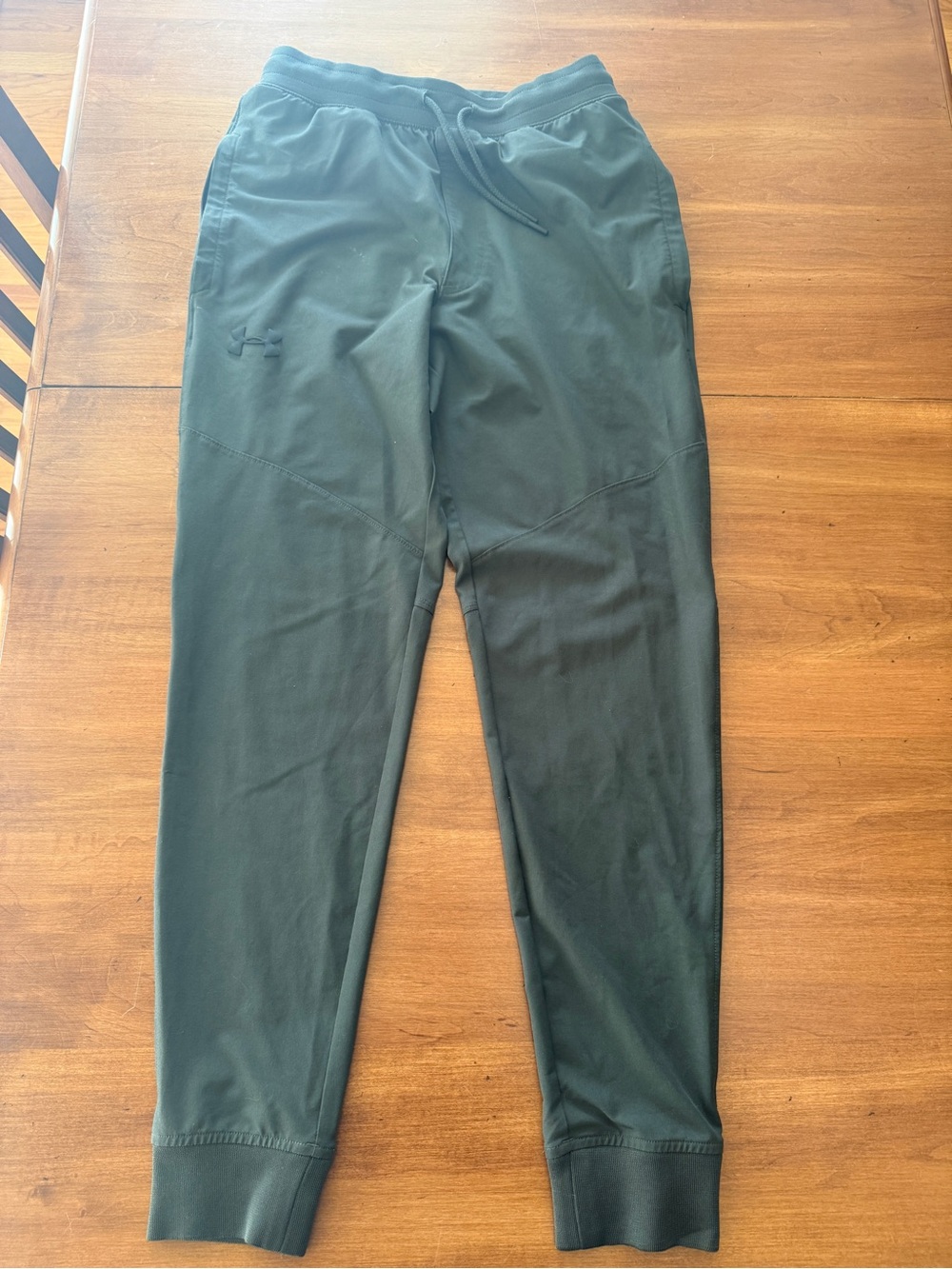 Under Armour Men’s Dark Green Jogger Sweatpants